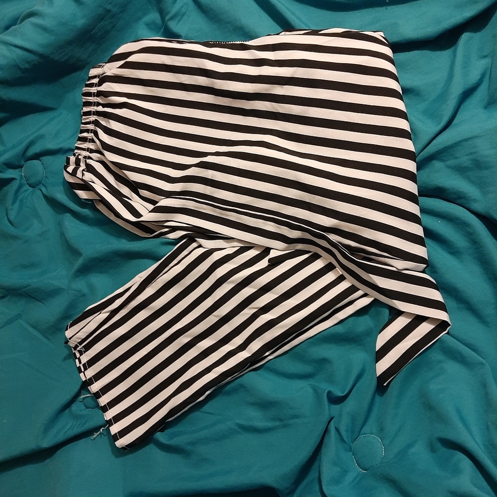 Striped flowy pants